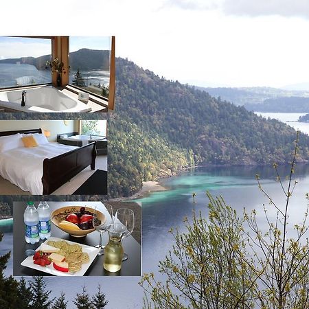 Moon Water Lodge Malahat Ngoại thất bức ảnh